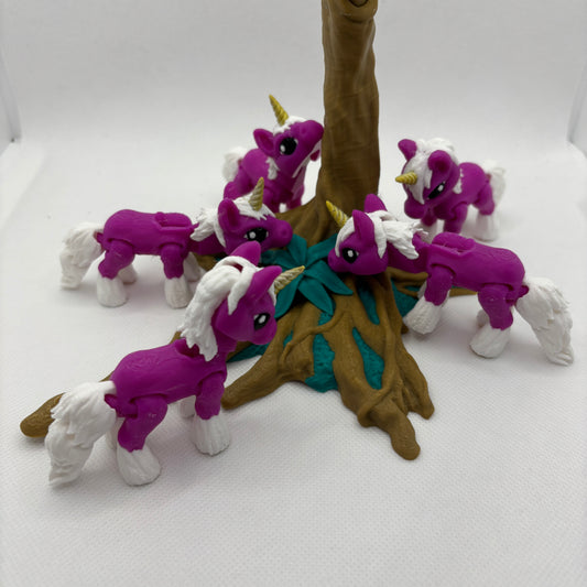 Tiny Unicorn – 3D-gedrucktes Pferd (ca. 6,5 × 10,5 cm)